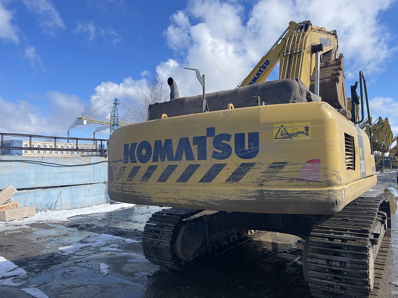 Гусеничный экскаватор Komatsu PC300-8M0 (Y301542)