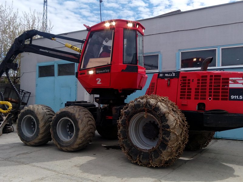 Харвестер Komatsu 911.5