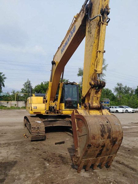 Гусеничный экскаватор Komatsu PC200-8M0 (Y201439)