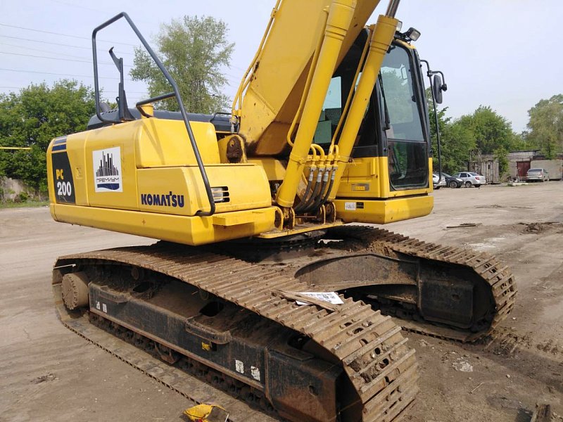 Гусеничный экскаватор Komatsu PC200-8M0 (Y201439)