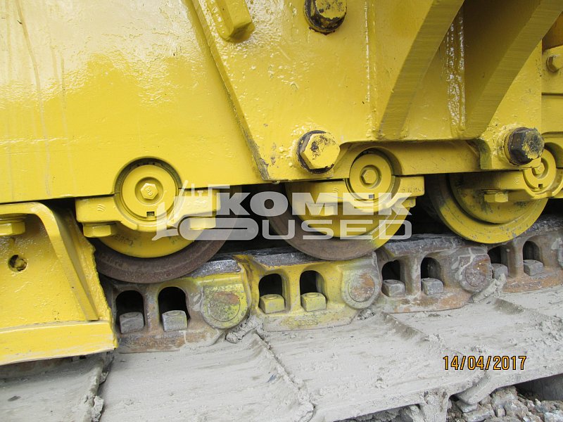 Трубоукладчик  Komatsu D355C-3