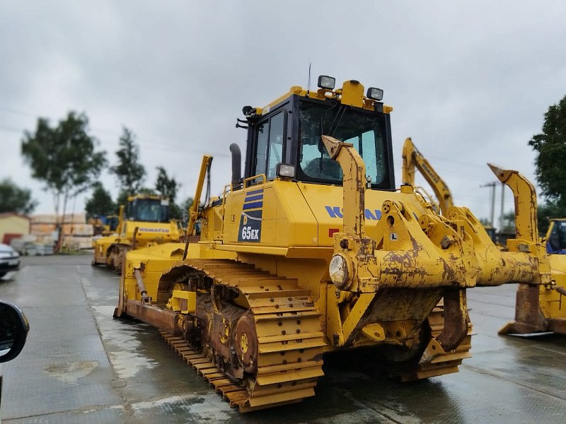 Бульдозер Komatsu D65EX-16 (83332)