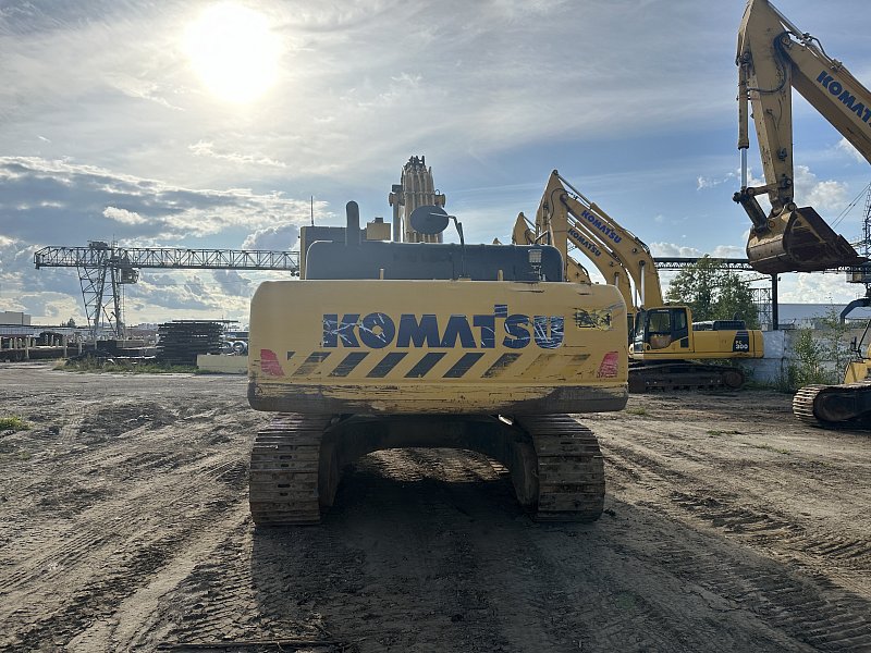 Гусеничный экскаватор Komatsu PC300-8M0 (Y301581)