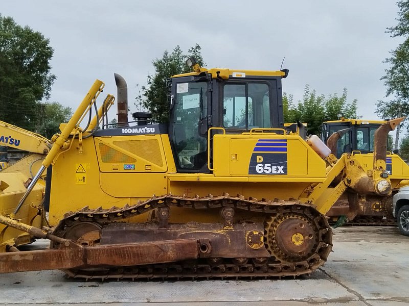 Бульдозер Komatsu D65EX-16 (83543)